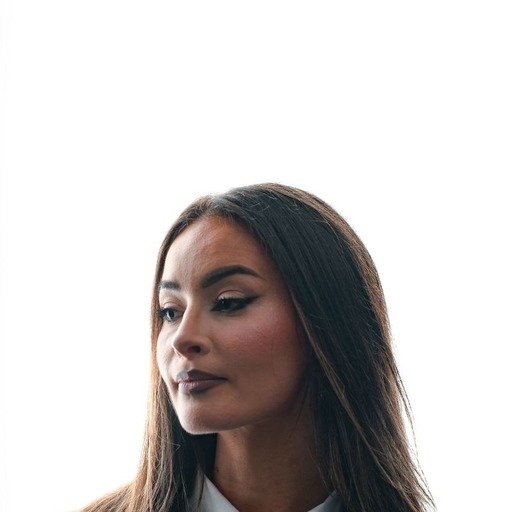 Caroline B.